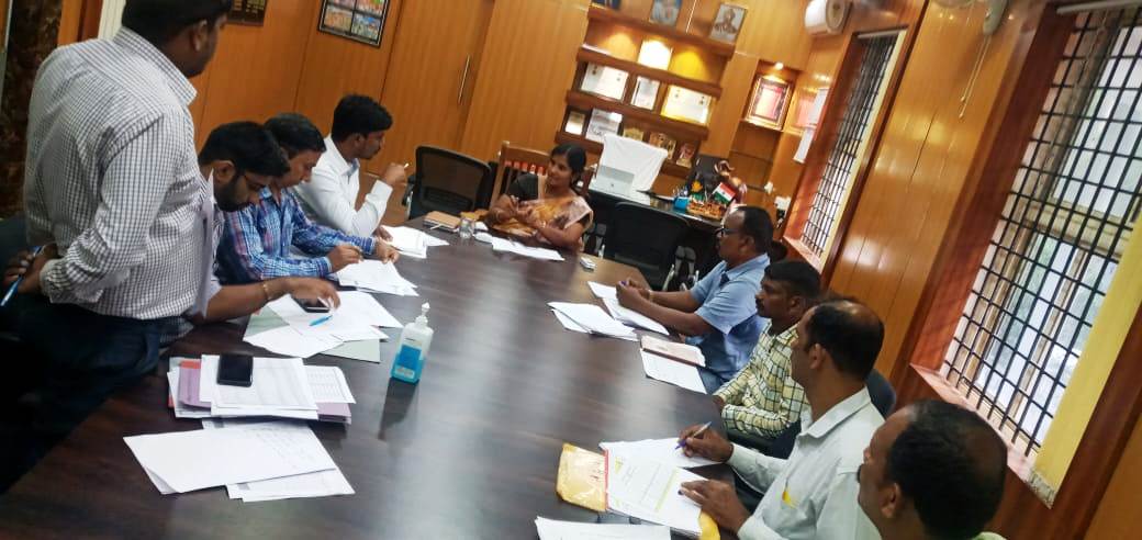 EngineerRdwsd's tweet photo. ಮಾನ್ಯ ಮುಖ್ಯ ಕಾರ್ಯನಿರ್ವಾಹಕ ಅಧಿಕಾರಿಗಳು ಜಿಲ್ಲಾ ಪಂಚಾಯತ್ ಉತ್ತರ ಕನ್ನಡ ಇವರ ಅಧ್ಯಕ್ಷತೆಯಲ್ಲಿ ಐ ಎಸ್ ಎ &amp; ಐ ಎಸ್ ಆರ್ ಎ ಸಂಸ್ಥೆಯವರೊಂದಿಗೆ ಜಲ ಜೀವನ ಮಿಷನ್ ಯೋಜನೆಯ ಪ್ರಗತಿ ಪರಿಶೀಲನೆ ಸಭೆ.    
#Private Connection Concern letter #Aadhar Card collection #HGJ Declaration #JJM Success Story #IEC/HRD https://t.co/2UWIQZgSPH