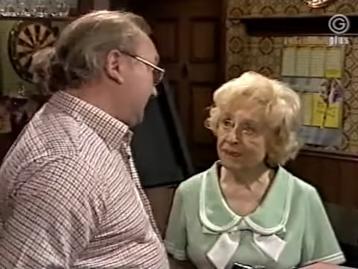 DorisSpeedFans's tweet photo. Doris as Annie Walker in the 2015th episode of Coronation Street (23rd July 1980) with Fred Feast as Fred Gee #DorisSpeed #FredFeast #ClassicCoronationStreet #CoronationStreet #ClassicCorrie #Corrie https://t.co/Xm9uRfhhQs