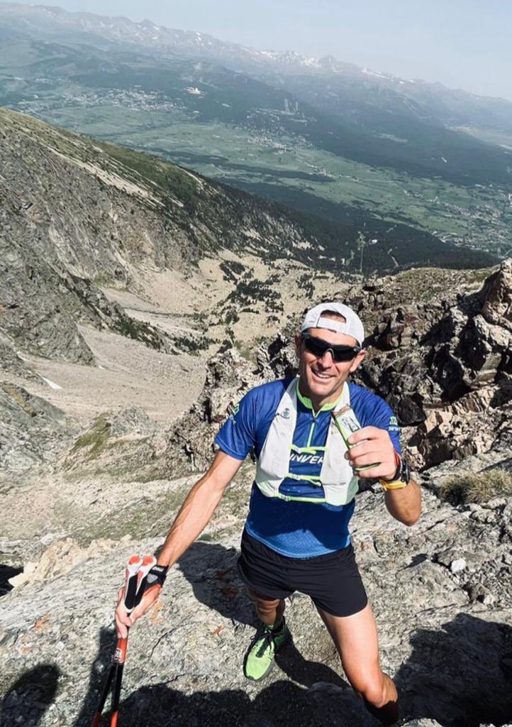 😋🏔 ¡Con nuestras BARRITAS ENERGÉTICAS FINISHER®️ al fin del mundo!
