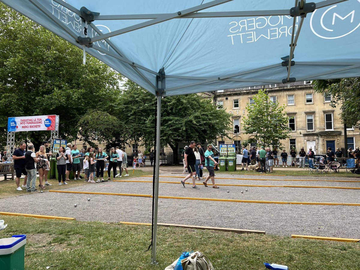 Team <a href="/mogersdrewett/">Mogers Drewett</a> playing today <a href="/BathBoules/">Bath Boules</a> #mogersdrewett #bathboules 🇫🇷