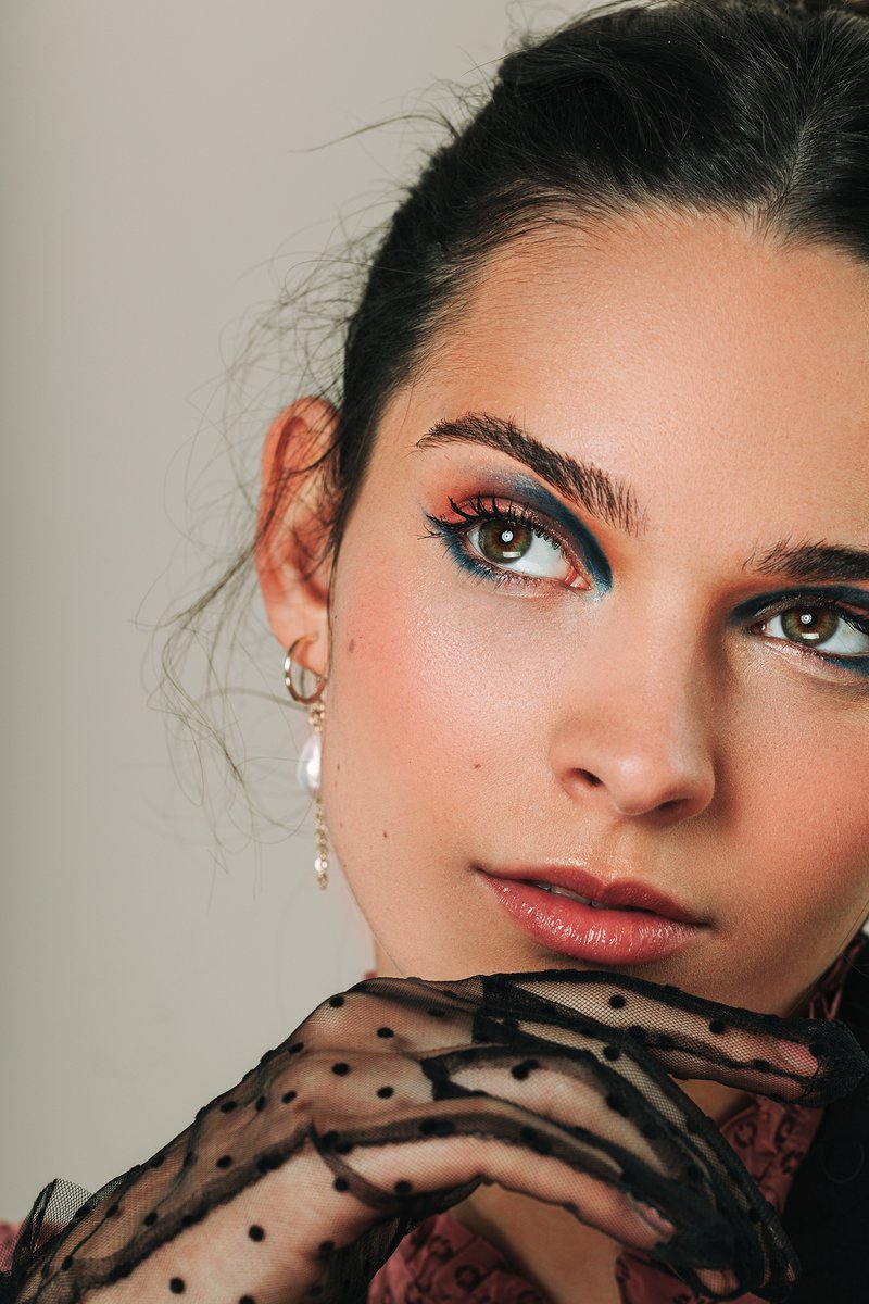 CanonEMEApro's tweet photo. Do you have an eye for fashion? 👁👗 When #CanonAmbassador @EvelyDuis  offered budding photographer Killian Jouffroy the chance to experience a #fashion shoot for the first time, he leapt at the opportunity 👀 find out how it went 📸 https://t.co/sUABnqOODo https://t.co/iAZmazz7Xl