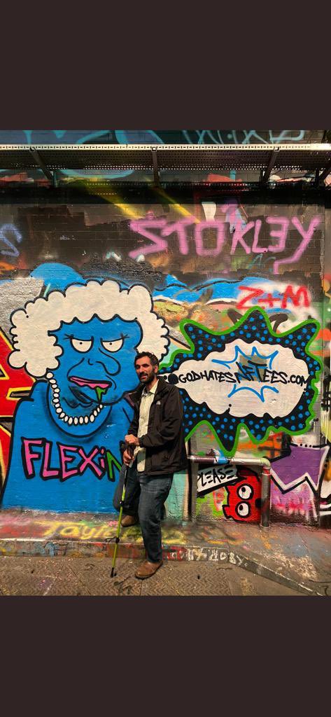 CJ_Degen's tweet photo. Peters @srpeters , a Graffiti challenge would be nice. Would be next level. Imagine ghn graffitis all over the world. @fam if you like this, plz push it. And for sure i am talking about Degen graffiti 😄

For #4chan the #subculture 

@GesslerFTW @1upCrewOfficial https://t.co/YYnSqz4VkM