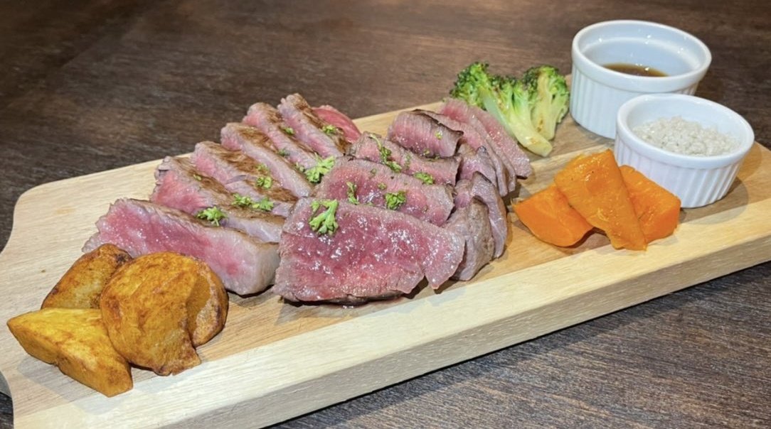 gpic_block's tweet photo. #Japan #kyoto
#delicious #tasty #tastygood
#wagyu #meet #beef https://t.co/2QKERxD3pv