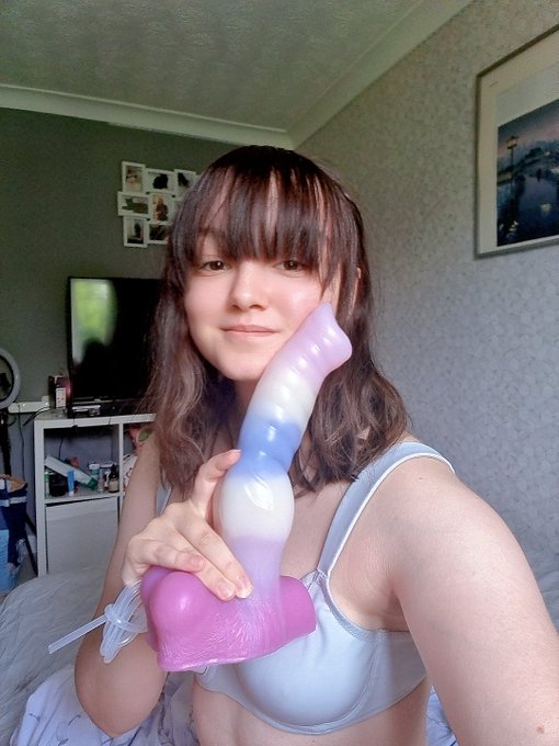 How do you like my new friend~? Should I post a video using it? 👍 + 🔄 and I'll post more of him #nsfwtwt<a href="/tag/nsfwtwt"class="tags"><span>#nsfwtwt</span></a><a href="/tag/nsfwtw"class="tags"><span>#nsfwtw</span></a>