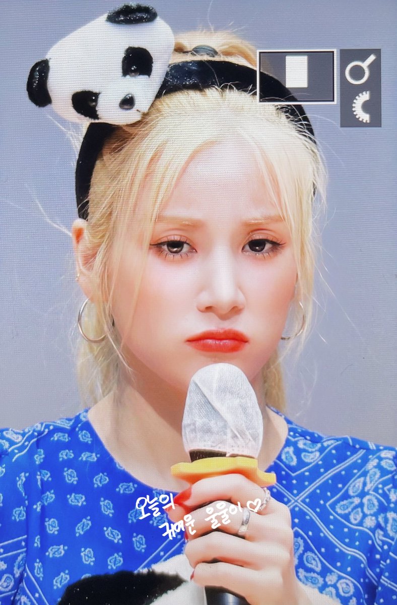 19910303net's tweet photo. 220723 MMT #초롱 (@Apinkpcr )

와기💕

#에이핑크 #초봄   #박초롱  
#Apink    #ChoBom              
#Copycat    🐾 #카피캣    🐈 https://t.co/oubqyd30X7