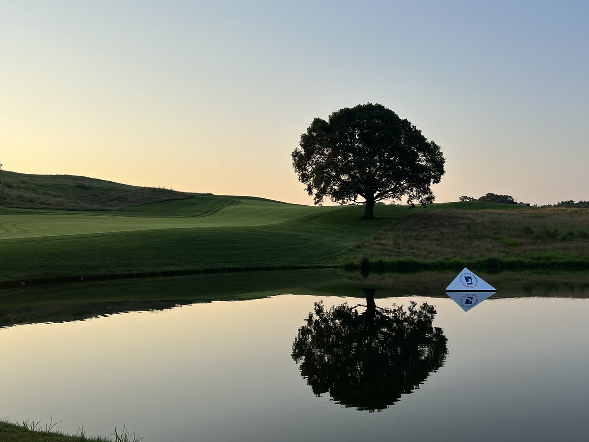 Final day <a href="/USGAGrnSection/">USGA Green Section</a> <a href="/USGA/">USGA</a> #usgirlsjr Cant thank our staff enough for showing up whenever and wherever needed and always working hard despite the hiccups thrown our way.Special thanks to the <a href="/BGCC1913/">Bowling Green Country Club</a> volunteers who showed everyday as well <a href="/twhitt45/">Tony Whitmer, CGCS</a> <a href="/BDuncanTurf/">Ben Duncan</a> <a href="/jim_loos/">jim loos</a>