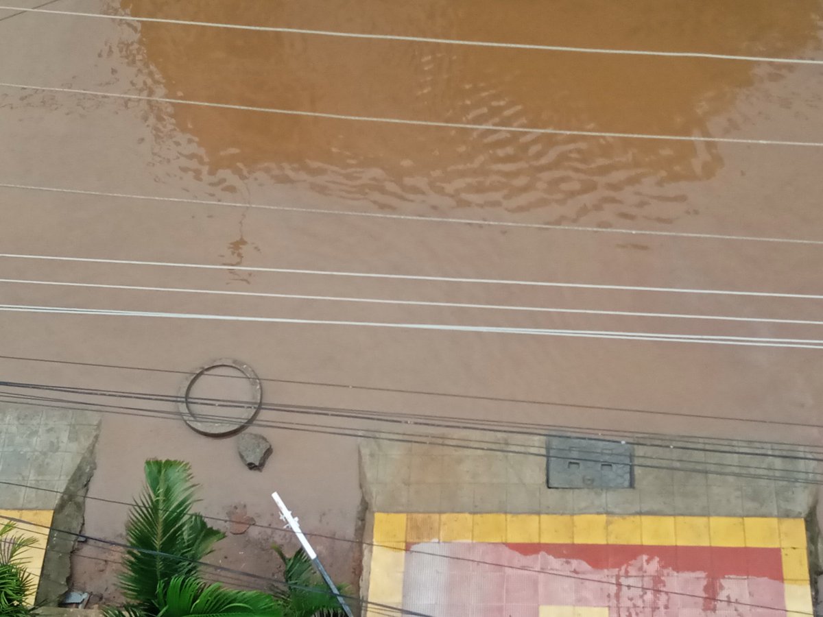 DIGAMBAR_NCL's tweet photo. @MaheshDyee @GHMCOnline @CommissionrGHMC @GadwalvijayaTRS @KTRTRS There is again water stagnation coz of yesterday's heavy rain.. Request you to please clear the water ASAP as its difficult to step out for daily essentials too
Thanks https://t.co/kBK548iaue