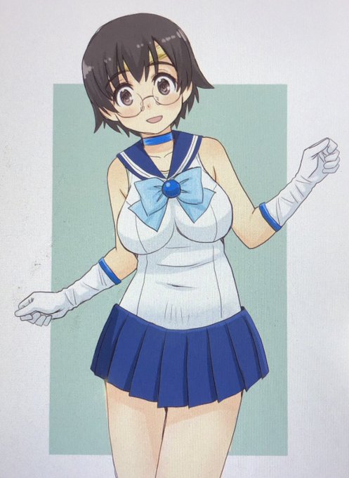 ありものセーラー服+白スク水にビニールテープでマーキュリーの雑コスをして悦にいるメガネ。この後実はセラムン好きだったという同室の友達に見つかり、「お前のようなデカチチ戦士がいるか」とデカいババアのように指摘をされもみくちゃに。 