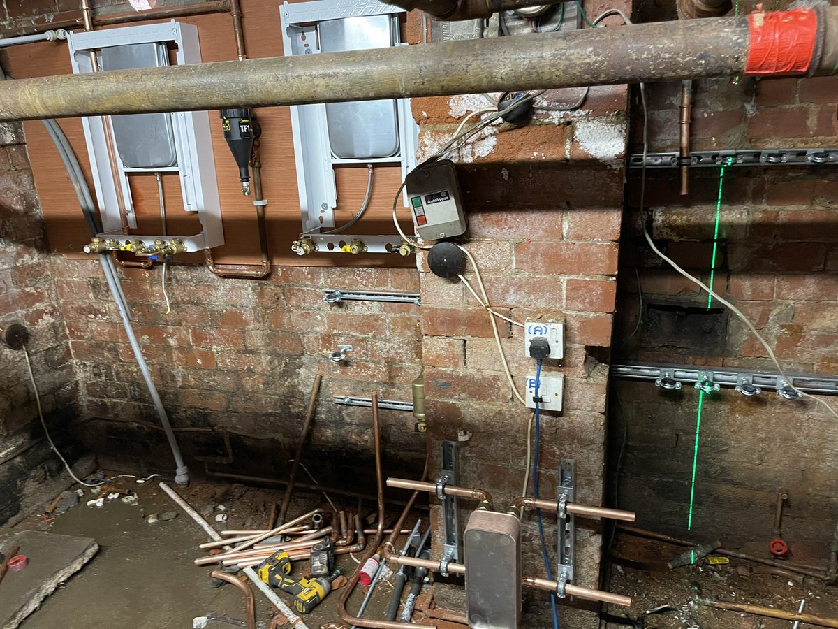 Allen Hart tweet media