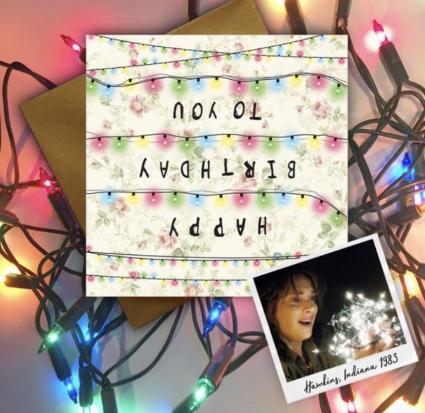 SherwoodMade's tweet photo. @HandmadeHour 
The perfect cards for #StrangerThings fans! #HandmadeHour #theupsidedown #sherwoodmade 
Link in bio 🙃 https://t.co/Ac32buw3Ek