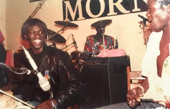 AfsudSenegal's tweet photo. @MAMADOU LAMINE &amp; @ALASSANE DJIGO CONCERT SUPER DIAMONO AU NEW MORNING DE PARIS ( NICE) EN 1989 https://t.co/FF3X37JiHb