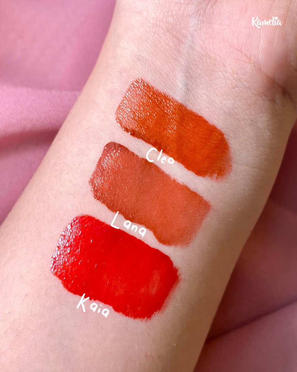 SyahidahDarmawi's tweet photo. I nak belanja 2 orang 1pcs Lip Tint Kamelia 💋

Rules die senang je 
💄 RT &amp; like this tweet
💄 RT &amp; like my pinned tweet
💄 Reply ape2 sebab i pilih based on replies

Giveaway end esok 9PM.Lepas tu i terus announce winners ❤️

Winners boleh pilih code 💄 https://t.co/3SUw7Ojg3G