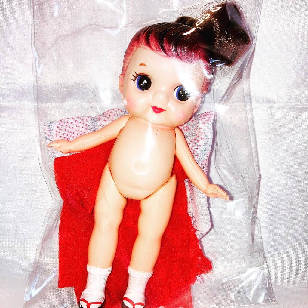 tokioretro's tweet photo. #レトロ #セルロイド人形 #昭和レトロ #販売中 #キューピー #かわいい #可愛い #人形 #kawaii #instagood #instalike #inlove #sale #japanesedoll #japanese #japangram #kewpiedoll #celluloiddoll #doll #collection #collector https://t.co/rIukmWgT1M https://t.co/d6a1By8tHY