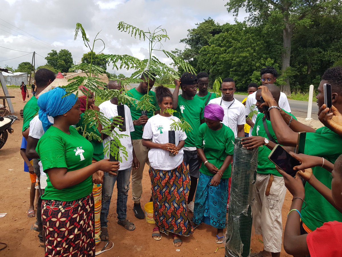 nyla_senegal's tweet photo. @221men @MpeSenegal @PEPFAR @PR_Senegal @HumanHac @AECIDSenegal @AvenirClim https://t.co/e6kY3nQp6V