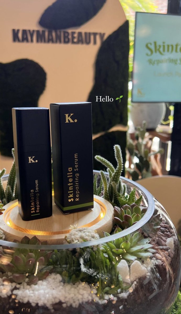 queenskinmy's tweet photo. Introducing you, 
✨Skintella Repairing Serum✨
Brand new packaging with airless pump!💕 Takkan rugi a single drop pun kali ni😍

Launching 29/7, 8:30pm📌 #CalmingSoon 

Nak join waiting list? Click link below⤵️
https://t.co/zbRiI44srT https://t.co/8L9h78M1f5