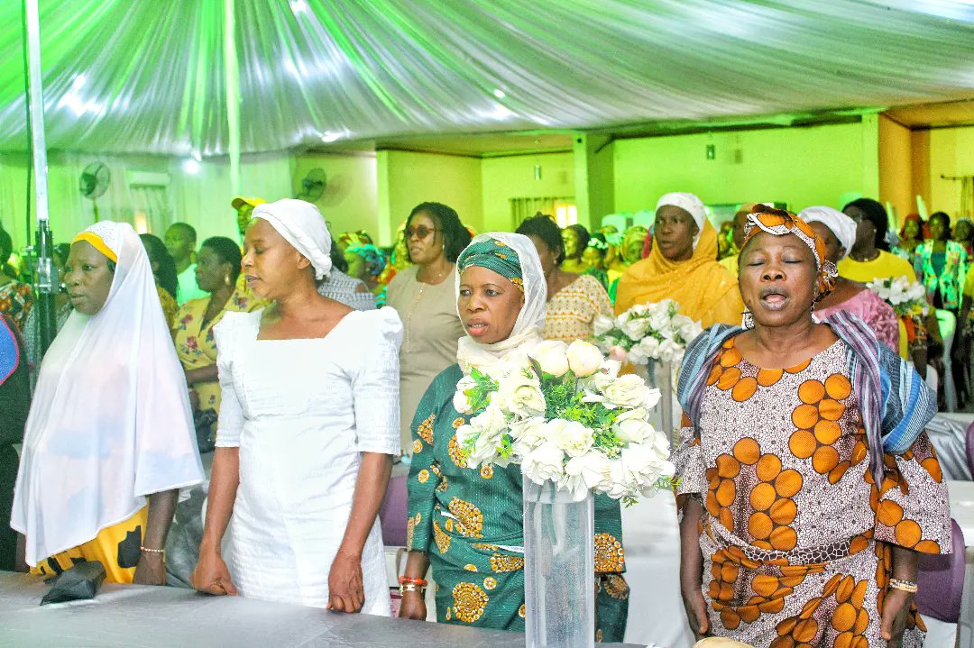 DROMIWorld's tweet photo. HAMDROMI flags off the third phase of Interest-Free loans for SMEs and female entrepreneurs.

......Encourages them on how to save and make more profit in their various businesses. https://t.co/hnZ0jWVBpE