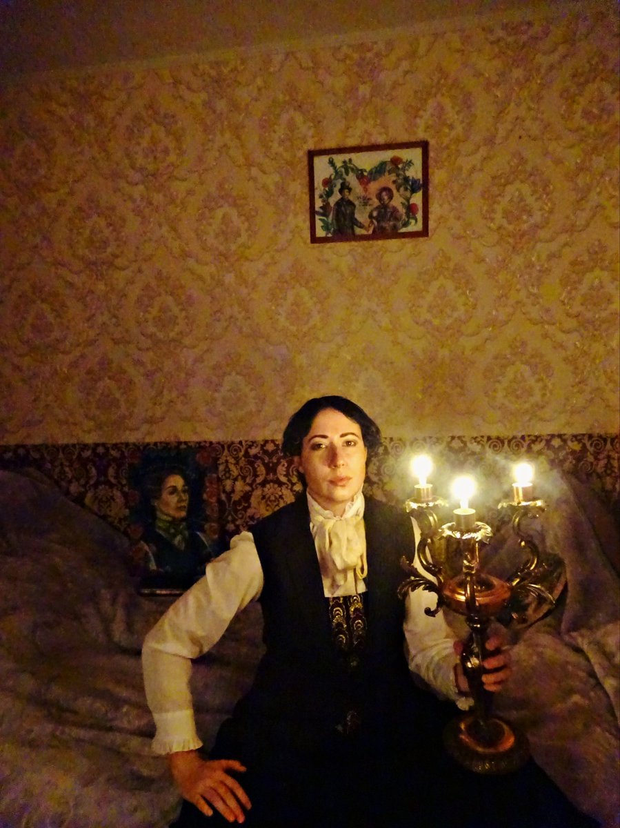 ChaoticNina's tweet photo. This show speaks to every couple
Please, #HBOsavegentlemanJack #savegentlemanjack #strongertogether #listersister #AnneLister #AnnWalker https://t.co/oJ9qeyyTSm