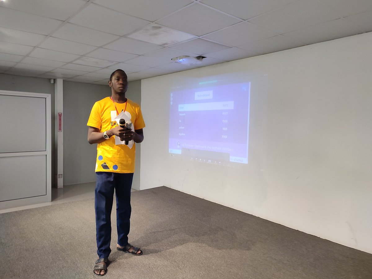 gdgkano's tweet photo. You can't afford to miss the @Kahoot session. What a game ! 

#io22 #googleio #ioextended2022Kano https://t.co/1m0lVMhn0h