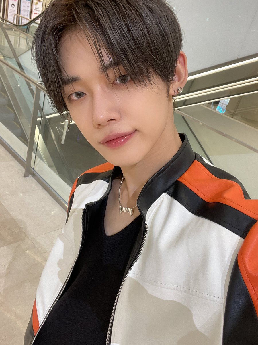 dailyjunselca's tweet photo. https://t.co/8bQJkOLxl2