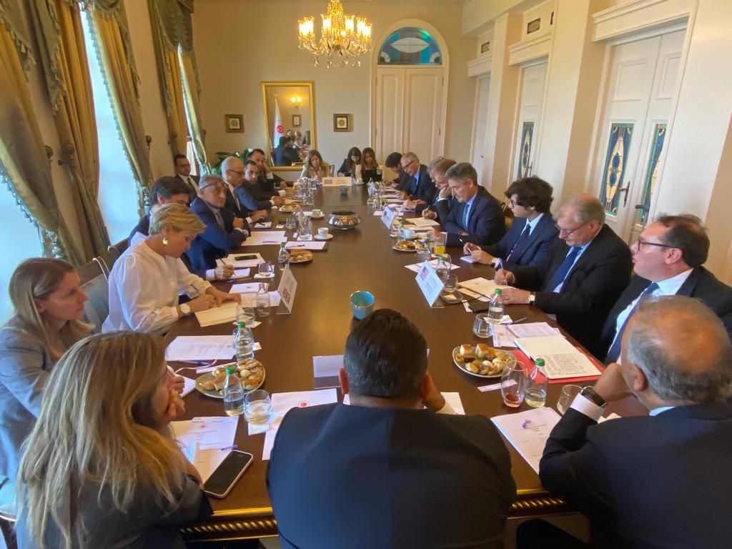 SASGonLibya's tweet image. On Thursday in Istanbul, I was invited to join a meeting hosted by the Government of Türkiye and attended by senior representatives from Egypt, France, Germany, Italy, the United Kingdom and the United States.  Here are some key points from our discussion:
