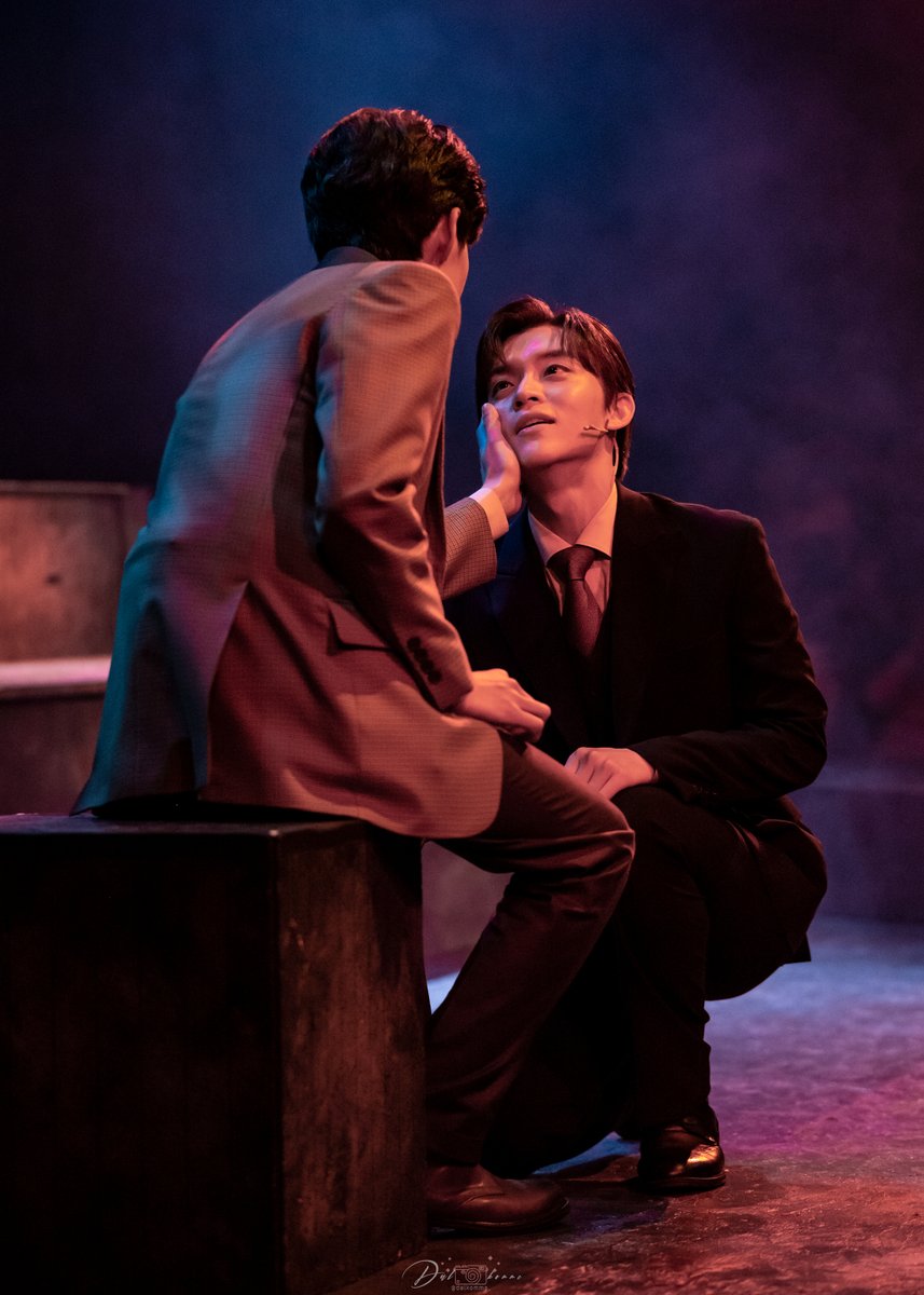 dalkomme_'s tweet photo. 220717 뮤지컬 #쓰릴미 밤
#박상혁 #윤재호

넘버 바꿔부르기 Nothing Like A Fire https://t.co/fkxk2kavTB