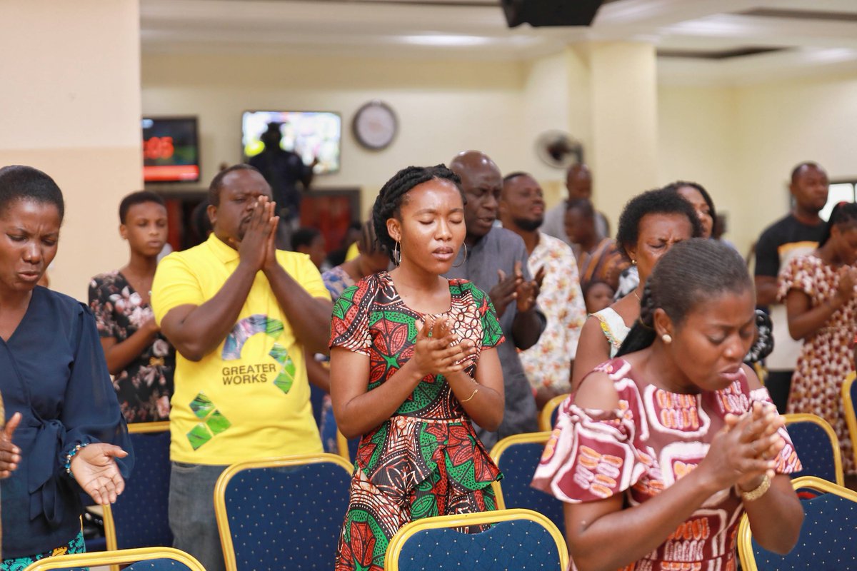 icgc_upperroom's tweet photo. Join us this Sunday:- in-person or online as we fellowship & explore God's Word.
Our service times are 7:15am & 9:25am.
Come with a friend, the family and a loved one.
ββββββ
SEE YOU>>>
#WeAreICGC #40DaysOfPower #UpperRoomTemple https://t.co/TQG2xxhgBu