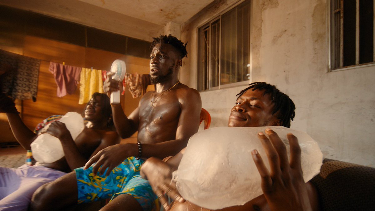 priorgoldpictures tweet media