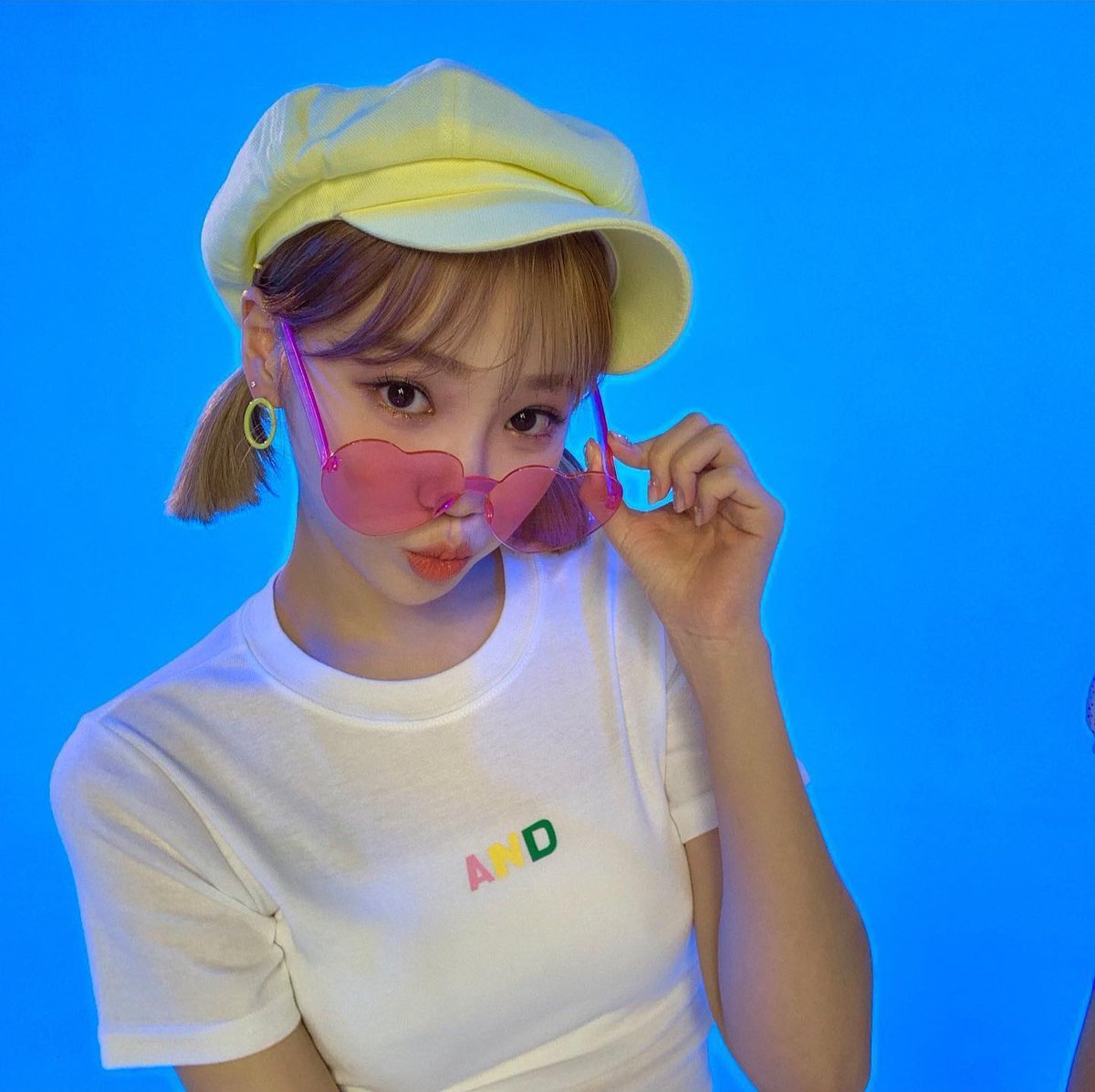 성공하는 방법 알려드립니다
🌟 김채원+하트 안경 🌟