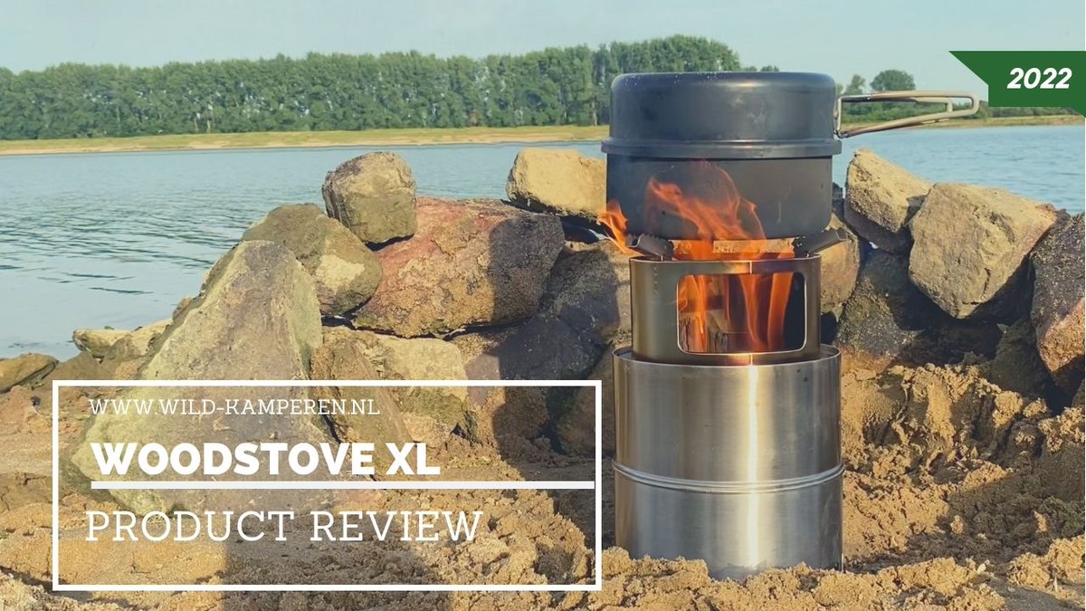 Buitenkoken in de natuur, wie wil dat nu niet. Wij hebben de Woodstove XL getest en maakten hier een heerlijk gerecht mee! wild-kamperen.nl/2022/07/23/rev…