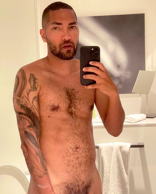 Good morning! https://t.co/gD0ab6YJDr<a href="/tag/newprofilepic"class="tags"><span>#newprofilepic</span></a>