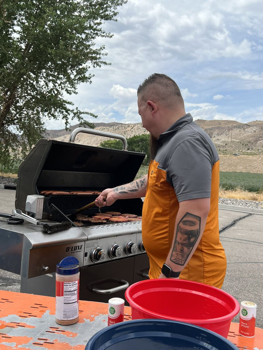 Jaquel choquette (@popcap20) on Twitter photo Pioneer Day Parade and BBQ at #unstoppable4422. #DrivingD53 #PacNorthProud <a href="/lisaharryhd/">Lisa Harry</a> <a href="/WingetRyan4422/">Ryan Keith Winget22</a> <a href="/shellytaylor442/">Shelly</a> @ColtinWilkinson Pioneer Day Parade and BBQ at #unstoppable4422. #DrivingD53 #PacNorthProud <a href="/lisaharryhd/">Lisa Harry</a> <a href="/WingetRyan4422/">Ryan Keith Winget22</a> <a href="/shellytaylor442/">Shelly</a> @ColtinWilkinson