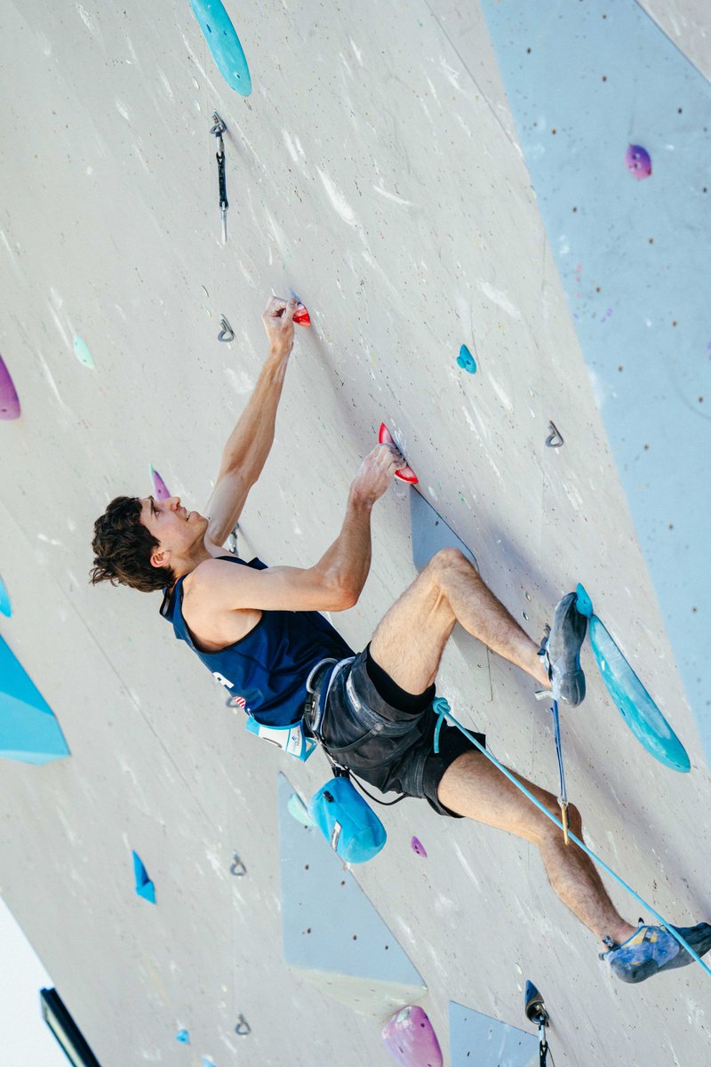 He's done it! He's done! The collection is complete!

🥇 Jesse Grupper 🇺🇸
🥈 <a href="/taisei_honma/">たいせい</a> 🇯🇵
🥉 Alexander Megos 🇩🇪

<a href="/USAClimbing/">USA Climbing</a> | #IFSC #SportClimbing #BriançonWC