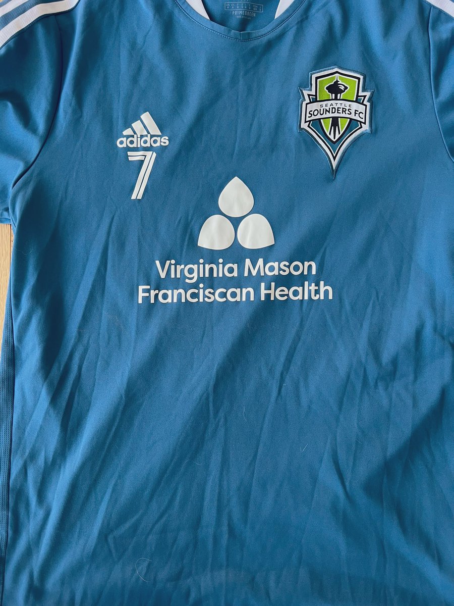 Contrib (@contribinc) on Twitter photo It's #sounders match day and we've got autographed training gear from SO many players (still smells like sweat)!
Proceeds benefit <a href="/RaveFound/">RAVE Foundation</a> FAN funded field - a field built by YOU!
Bid -> contrib.org It's #sounders match day and we've got autographed training gear from SO many players (still smells like sweat)!
Proceeds benefit <a href="/RaveFound/">RAVE Foundation</a> FAN funded field - a field built by YOU!
Bid -> contrib.org