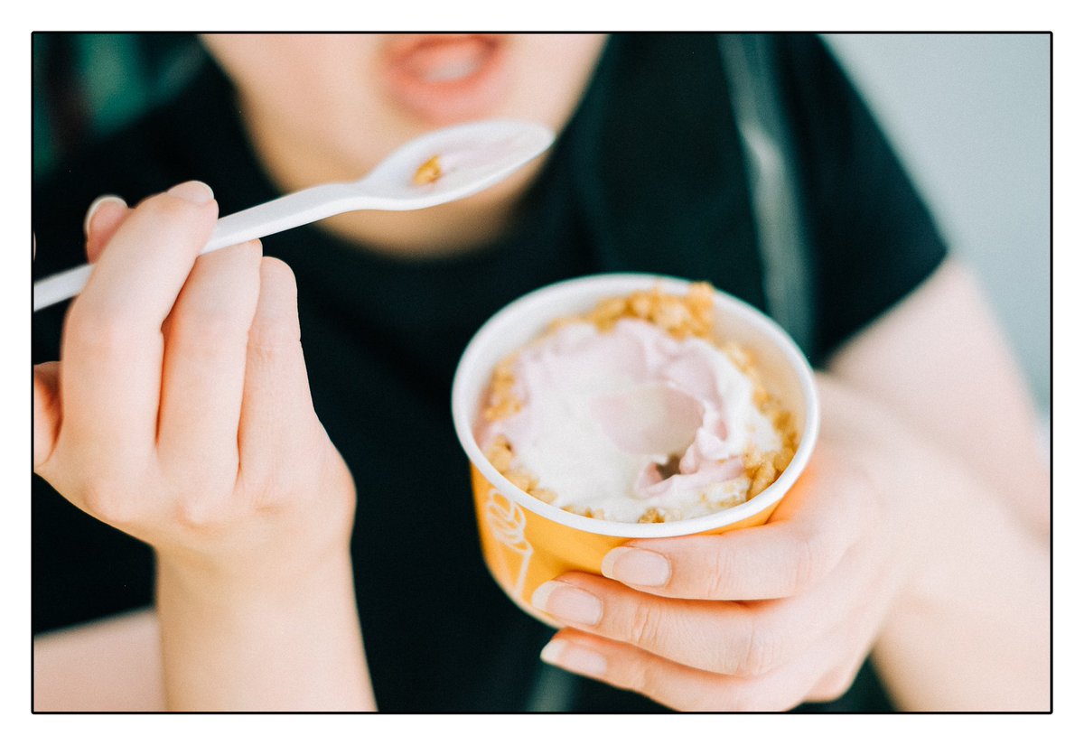 ericmontae's tweet photo. oOoo ice cream #icecream 
#happiness #photography #photooftheday #fujifilm #fuji https://t.co/fVQvFjQHzT