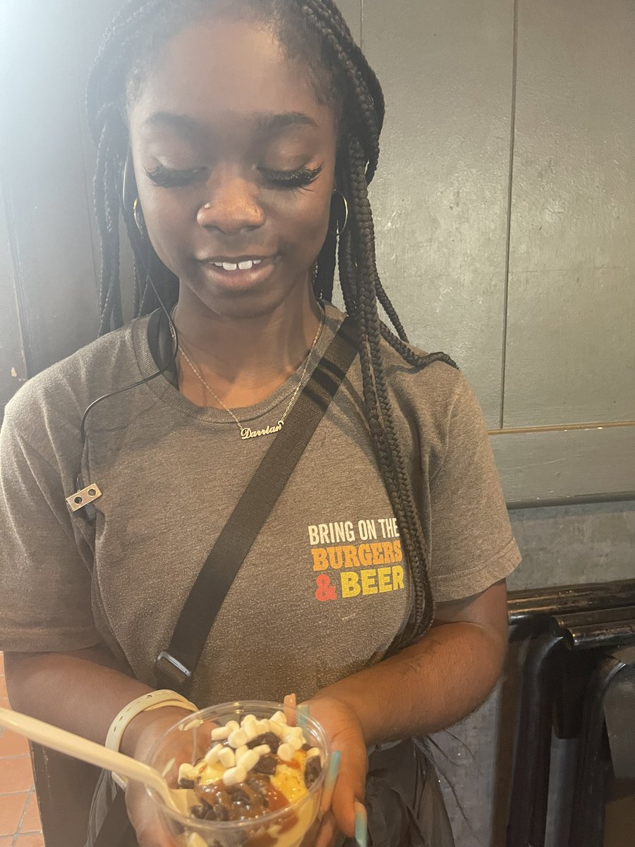 Elizabeth Odom (@emoqprincess17) on Twitter photo Culture matters here in Midwest city #chilislove #icecreamday #culture <a href="/amanda3mckinney/">Amanda McKinney</a> <a href="/paulgordon1165/">Paul Gordon</a> <a href="/RayKell51546700/">Ray Kelly</a> Culture matters here in Midwest city #chilislove #icecreamday #culture <a href="/amanda3mckinney/">Amanda McKinney</a> <a href="/paulgordon1165/">Paul Gordon</a> <a href="/RayKell51546700/">Ray Kelly</a>
