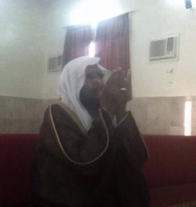 كان للفرح بقربك شكل آخر. والوحدة في بعدك حس قاهر
أفتقدك 💔بجانبي الآن يا #أبي
أتذكرك كل يوم
أحتاجك وقت فرحي ﻷن فرحتي ﻻ تكتمل بدونك
#حركة_النقل_الخارجي