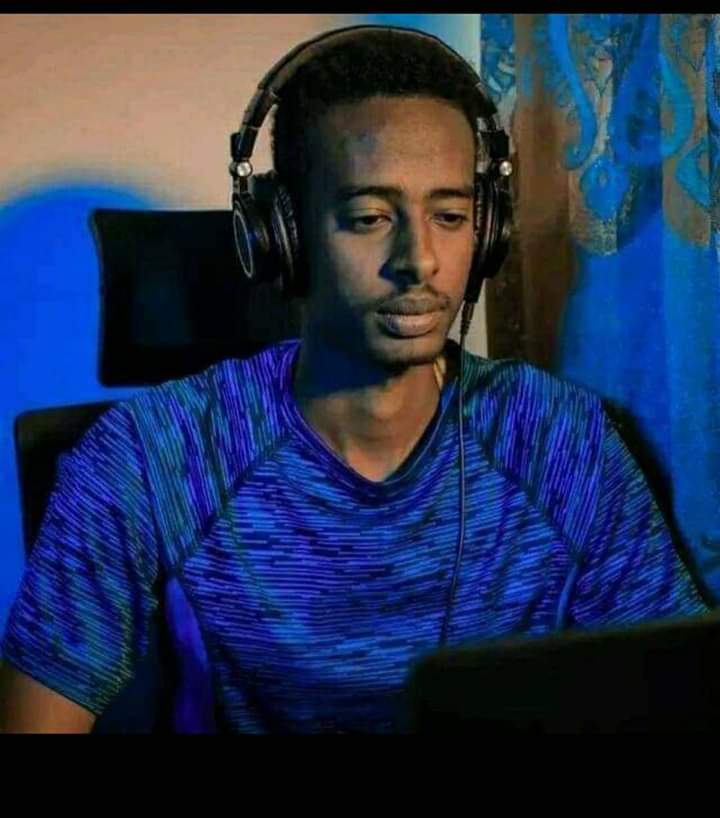 YSUFFFFFF's tweet photo. The country of Nejashi and Sayyiduna Bilal Radiyallahu Anhu, as well as the Sufi country of other heroes, the Ethiopian government has started appointing #Wahhabiya, a member of #ISIS and #al_shebab in our country of Ethiopia❗
Stop_Attacking_sufi_Ethiopian_Ulemah
@AbiyAhmedAli https://t.co/KIiylfTV7H