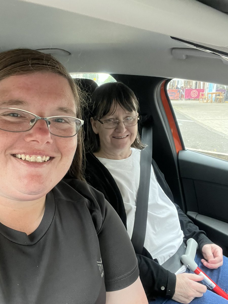 hockey_laura's tweet photo. Been a while since we last did this but was good that mum felt well enough to go for wee run in the car the night! Step in the right direction. 🧡 #stroke #icecreamrun https://t.co/OJcrw2bO8P
