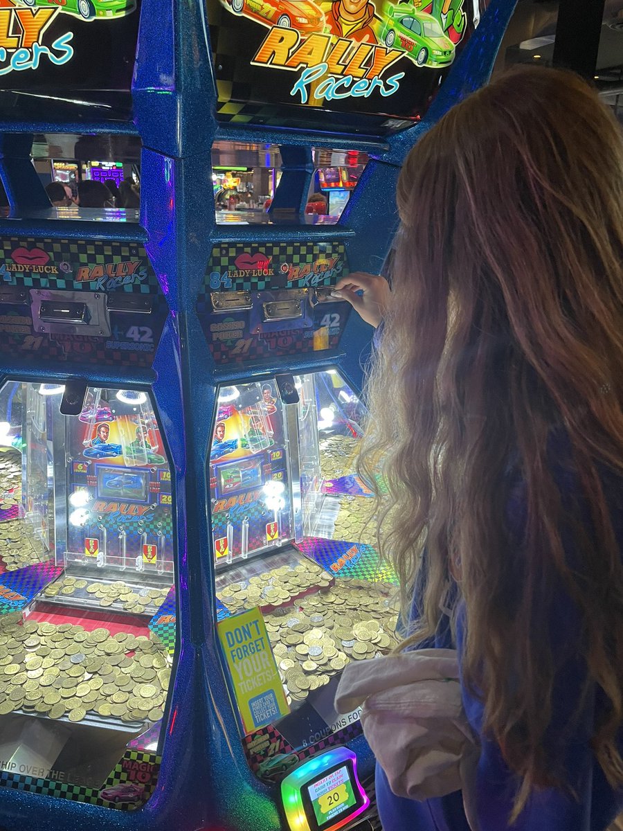 Ginger Collins tweet media