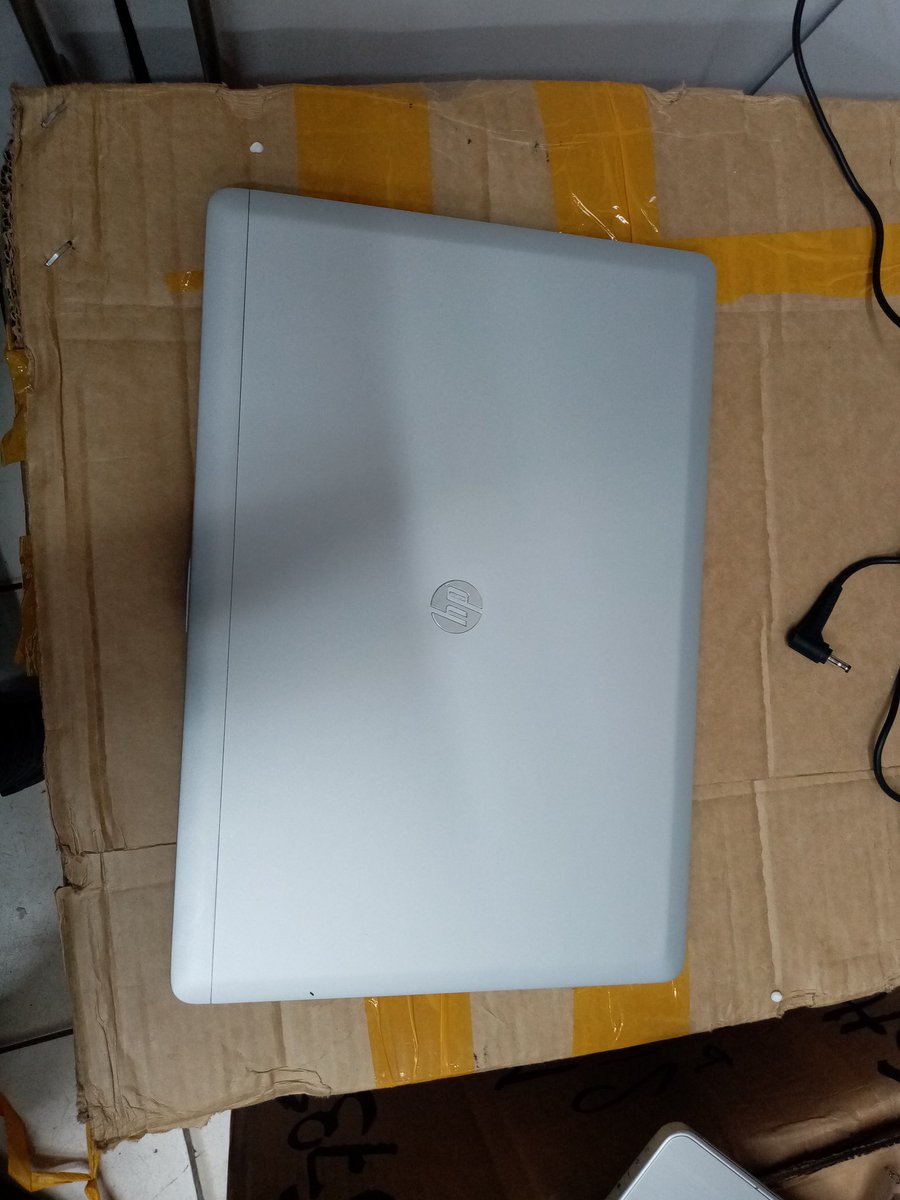 OFFER!! OFFER!!

HP ELITEBOOK 9470
INTEL CORE I5 
8GB RAM 500GB HDD
SPEED 2.5GHZ 
HDMI AND USB PORTS
WINDOWS 10 PRO AND BASIC SOFTWARES
PRICE KSH 26,500

~WARRANTY 6 MONTH GUARANTEED
~CALL WHATSAPP
     0701846097
~DELIVERY IS FREE - NAIROBI 

#MakeItHappenMiato