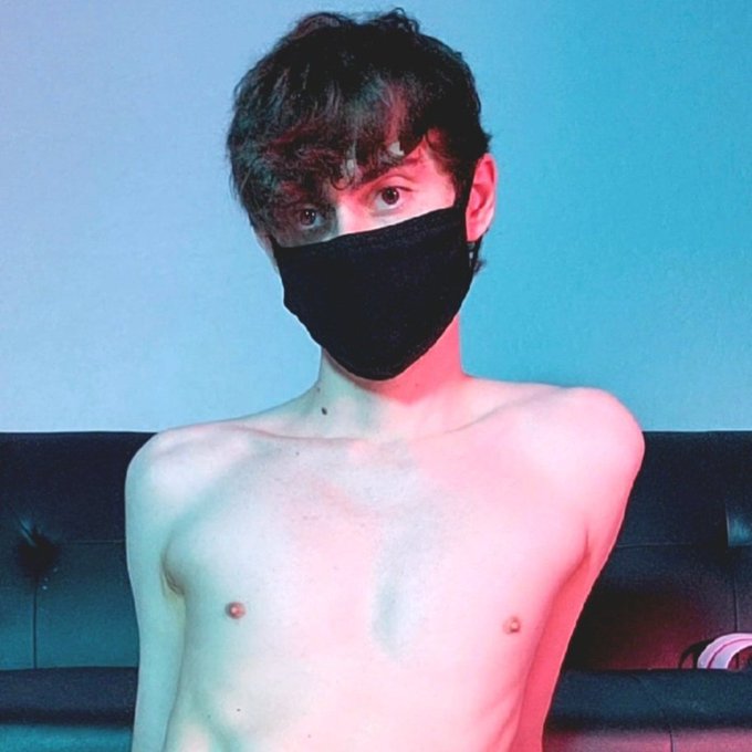 New pfp https://t.co/el5Kpz6uCk