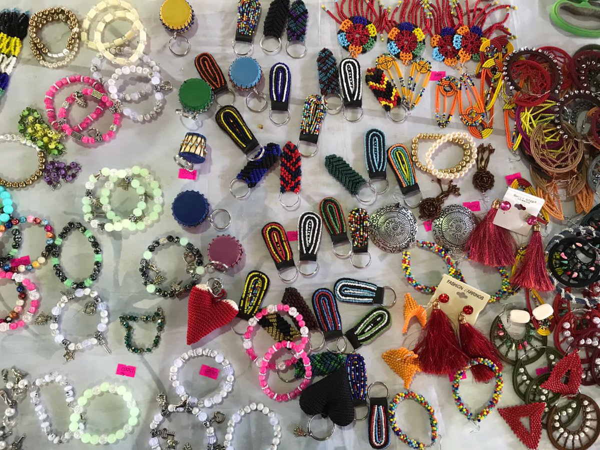 moseskoshland's tweet photo. Your look is incomplete without these. Visit katiti jewelry Stall at UMA multipurpose hall in lugogo and get one or two of these at affordable prices. Remember #MSMEWeek2022 ends today and entrance is free. So hurry https://t.co/Hpf6DDkt4M