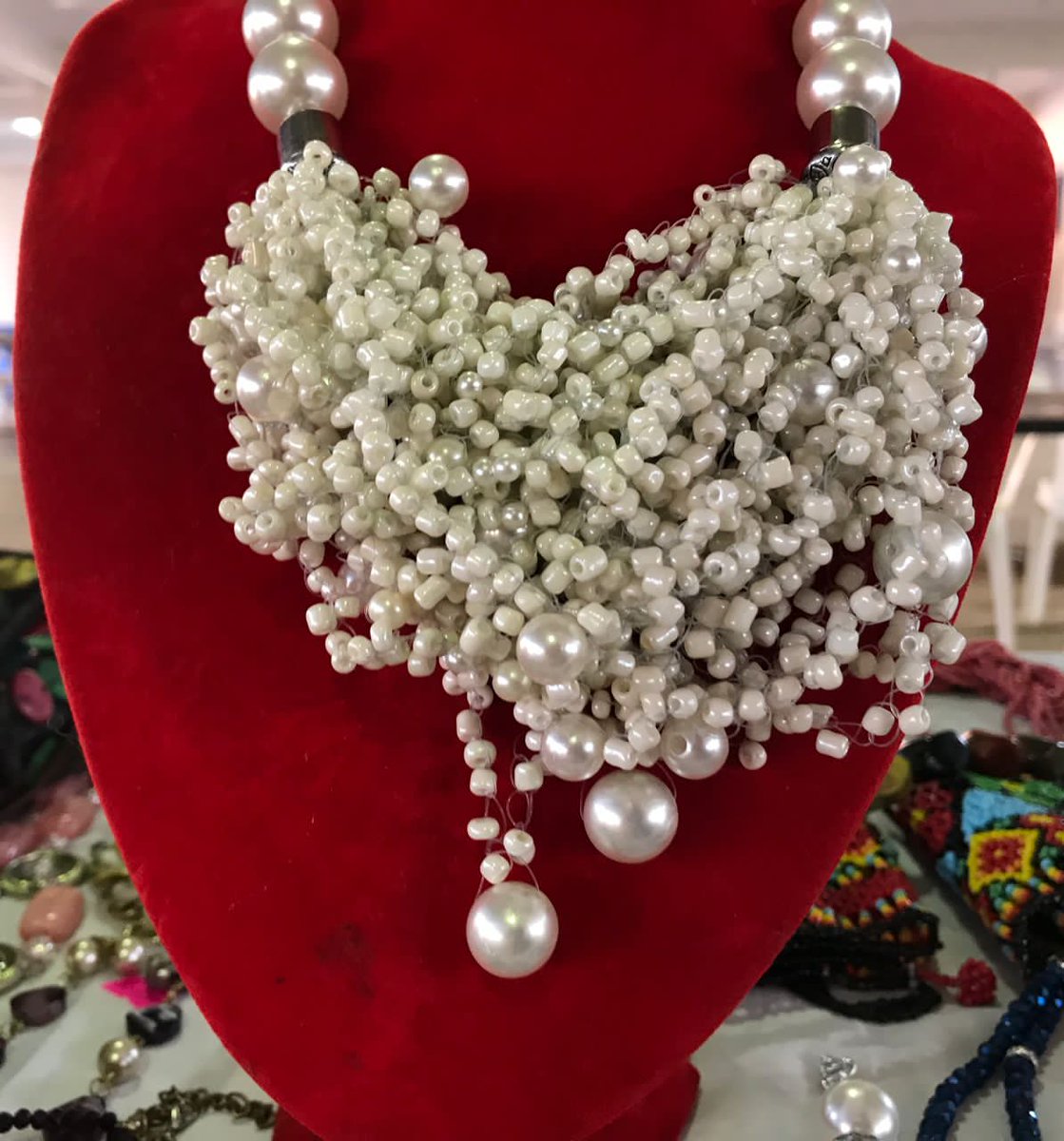 moseskoshland's tweet photo. Your look is incomplete without these. Visit katiti jewelry Stall at UMA multipurpose hall in lugogo and get one or two of these at affordable prices. Remember #MSMEWeek2022 ends today and entrance is free. So hurry https://t.co/Hpf6DDkt4M