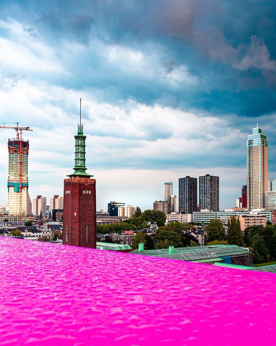 Always wanted to look at the ever-changing skyline of Rotterdam from a candy-cane pink vantage point? 💗⏩ Then this is your chance!  Swipe for some amazing shots! 

1️⃣ <a href="/martanferreira/">Marta Ferreira</a>
2️⃣ @eyeristravels
3️⃣ @instaworthynl 
4️⃣ @de_straatplaat