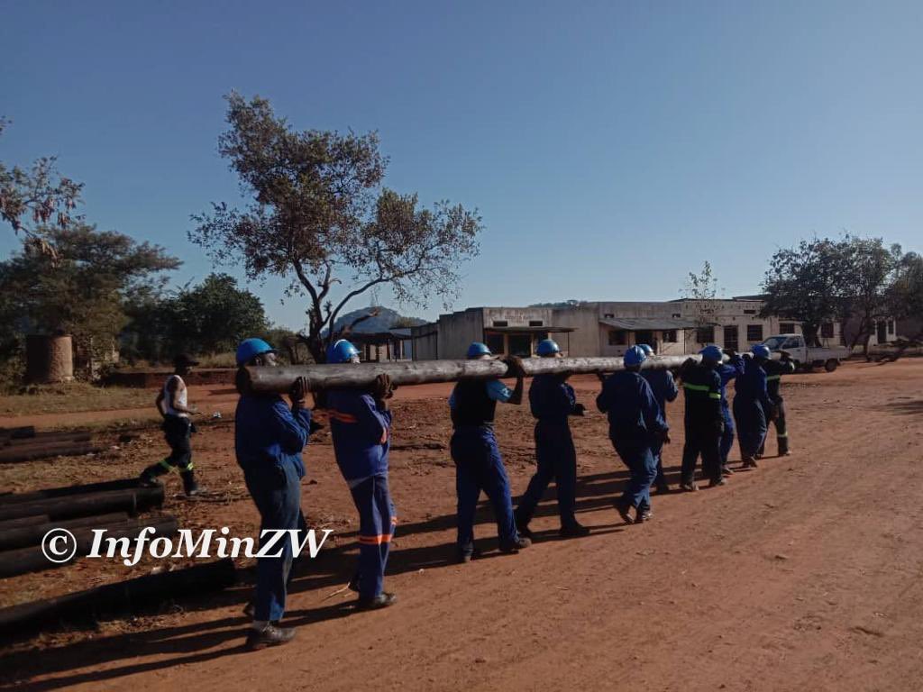 nickmangwana's tweet photo. ED is committed to developing this country and improving the lives of ordinary people. The picture collage shows the ongoing Rural electrification in Mwenezi East at Jawanda Pikinini Irrigation Scheme, Mawarire Primary School, Chief Mawarire's homestead and Chimbudzi township. https://t.co/K10YogWkej