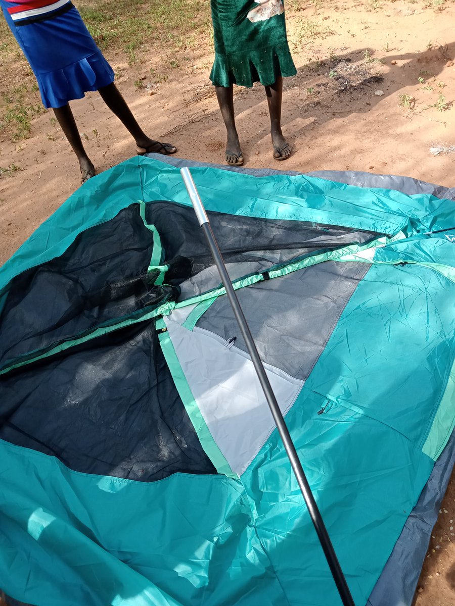 Edithcherotich0's tweet photo. My house,well the house given to my by the community was not yet ready so I had to put up my tent https://t.co/YMBlM390mV