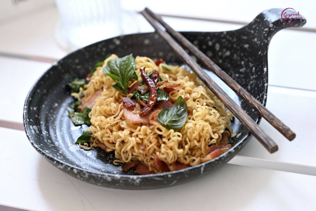 gourmetthai's tweet photo. Zumoso ร้านยำเปิดใหม่ย่านอารีย์ ชูหลากหลายเมนูรสแซ่บที่เป็นไฮไลท์ของร้าน ทุกจานตกแต่งสวยเพิ่มสีสันกระตุ้นความหิวตามคอนเซ็ปต์ Fruity Juicy หรือความชุ่มฉ่ำของผลไม้ ซึ่งเป็นความหมายของชื่อร้าน
.
📍 ชั้น 2 Gump’s Ari
.
#gourmetandcuisine
#gcreview https://t.co/o1Hbb9UWe6