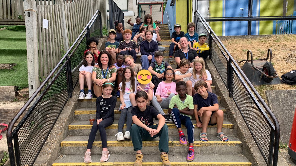 Miss Mackenzie 5M tweet media