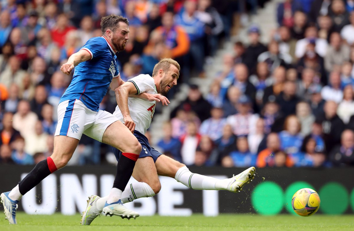 KANE BRACE LEADS SPURS TO VICTORY KANE BRACE LEADS SPURS TO VICTORY