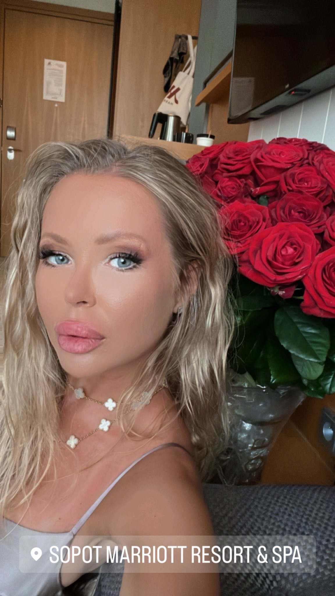 Joanna Bujoli on Twitter " worldstar in ROSE https //t.co/hINVVAmGoj